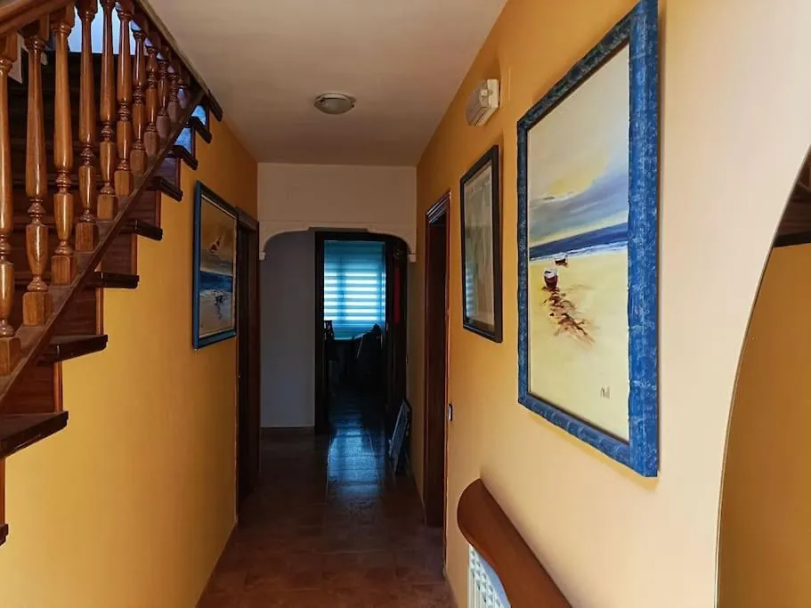 Holiday home Casa Con Jardin Y Piscina Privada. Villa Santa Eulalia de Ronsana