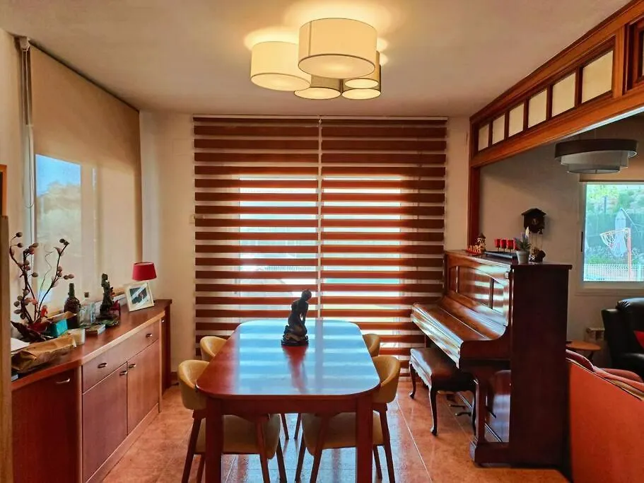 Casa Con Jardin Y Piscina Privada. Villa Santa Eulalia de Ronsana Spain