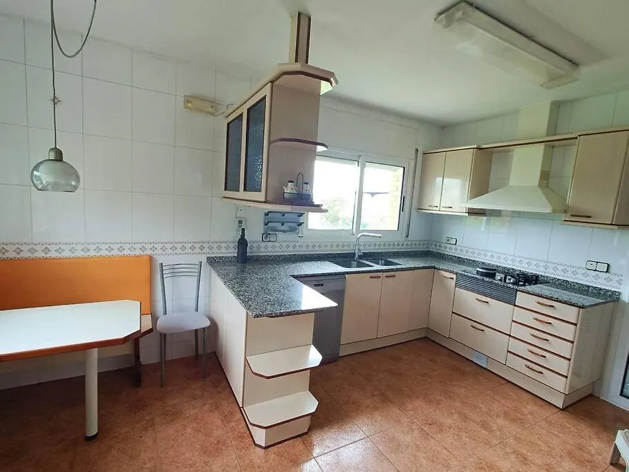 Casa Con Jardin Y Piscina Privada. Villa Santa Eulalia de Ronsana 0*,