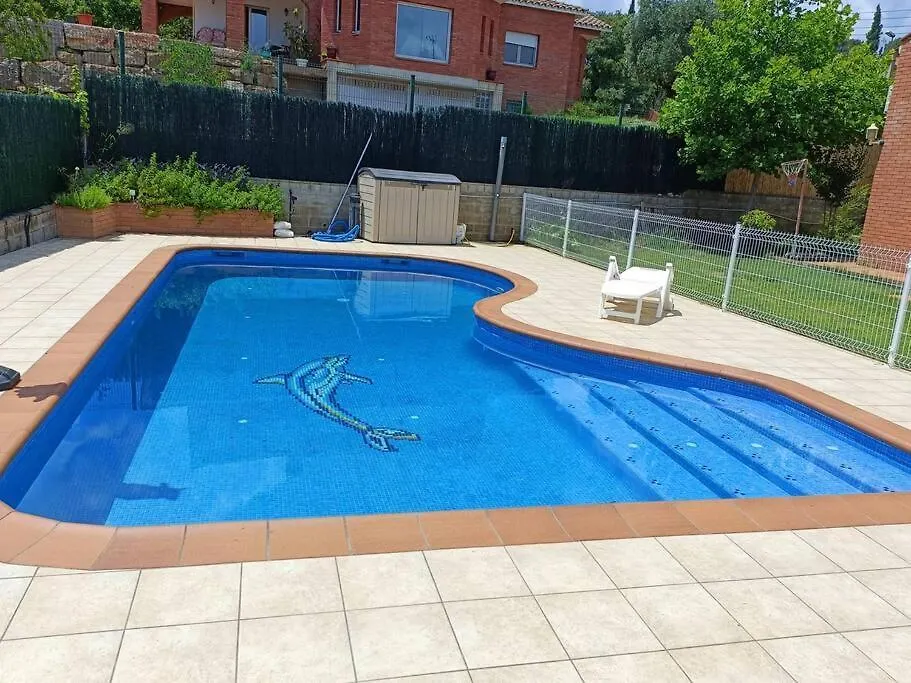 Casa Con Jardin Y Piscina Privada. Villa Santa Eulalia de Ronsana 0*,  Spain